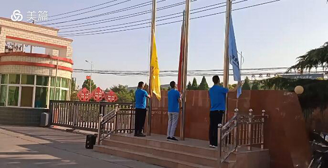 1701669777528192.jpg 1701669607057.jpg