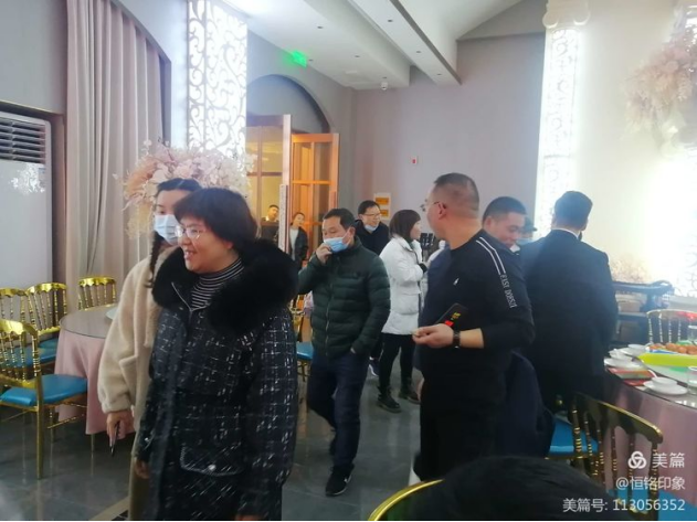 1702196404899375.jpg 1702196111970.jpg