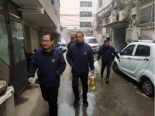 【寒冬送暖 愛(ài)駐心田】——恒銘金屬走訪慰問(wèn)困難職工